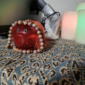 Meet your Posher, Max